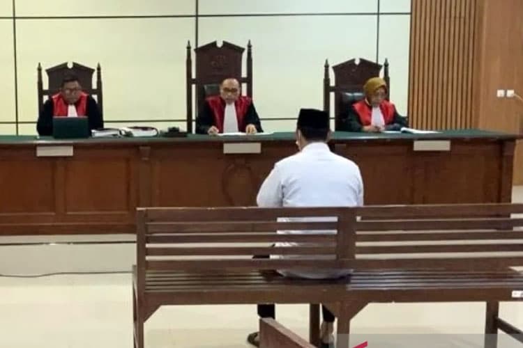 Ganti Pidana Penjara, Anggota DPRD Kudus yang Terbukti Judi Harus Kerja Sosial 60 Jam