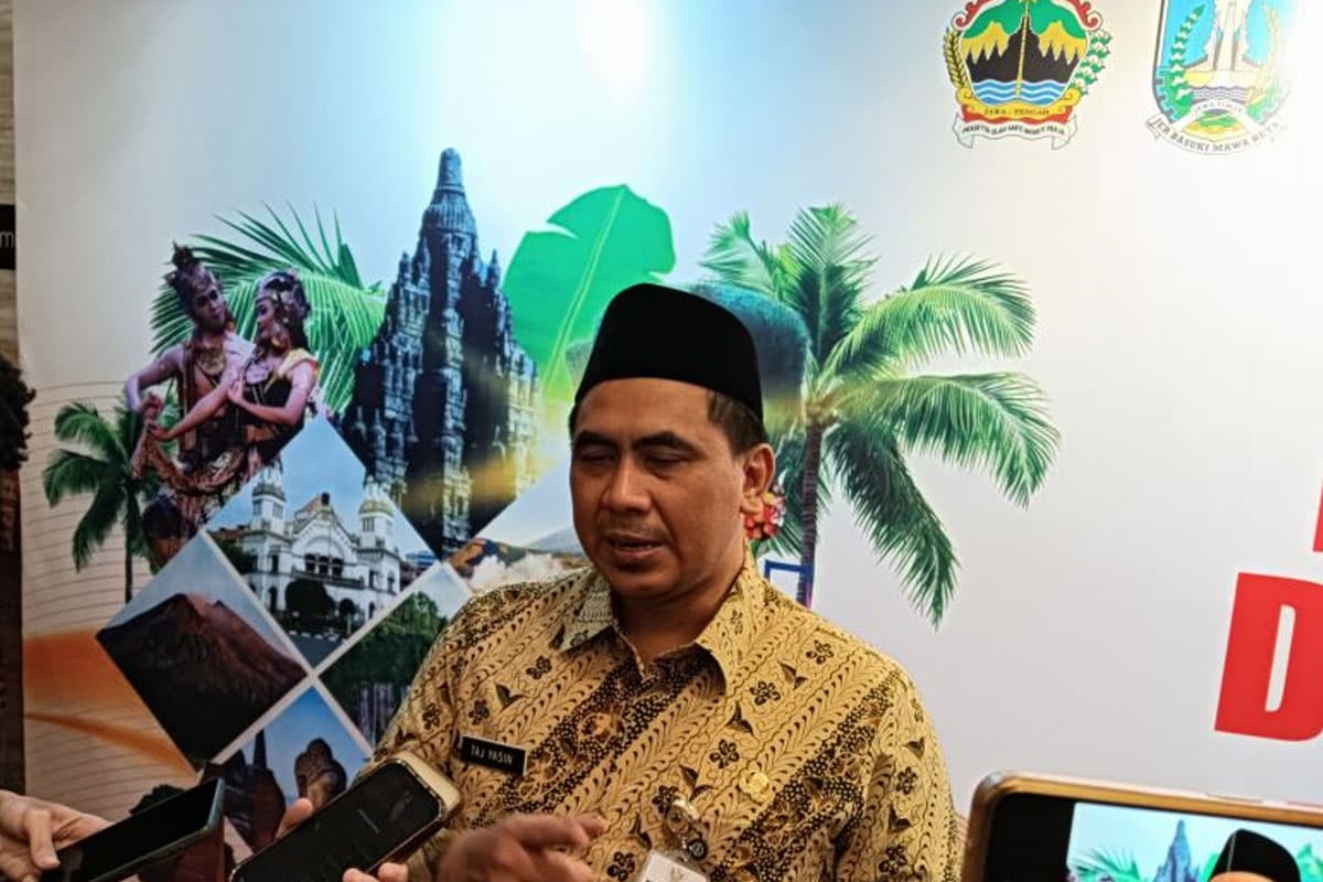 Wagub Jateng Pastikan Evaluasi Menyeluruh MBG Kudus Usai Keracunan Massal Siswa SMAN 2